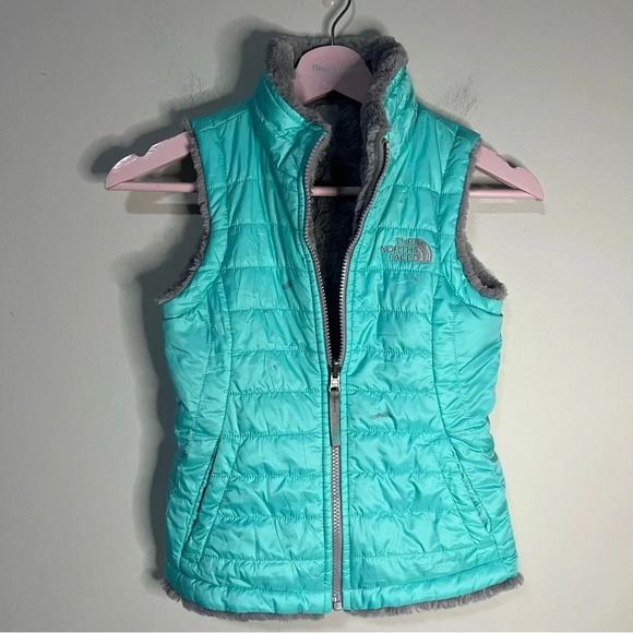 The North Face Reversible Mossbud Swirl Insulated Vest Girls Size 6 Youth - Picture 2 of 14